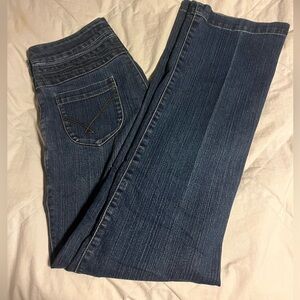 Vintage mid waisted straight leg jeans size M